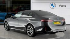 BMW i5 250kW eDrive40 M Sport 84kWh 4dr Auto Tech+/Comf+ Electric Saloon